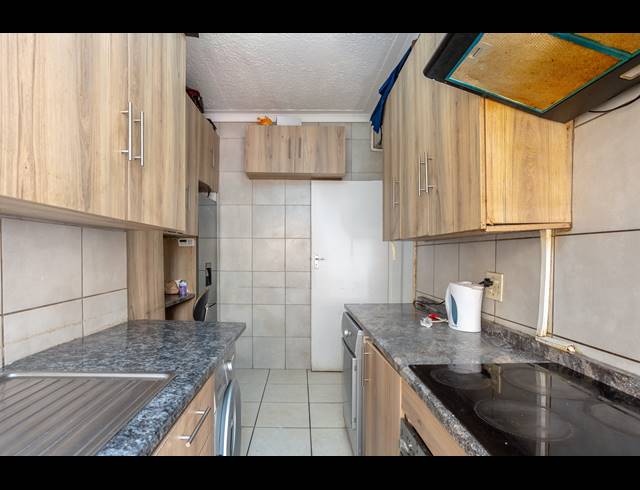 3 BEDROOM APARTMENT FOR SALE IN ROSEBANK